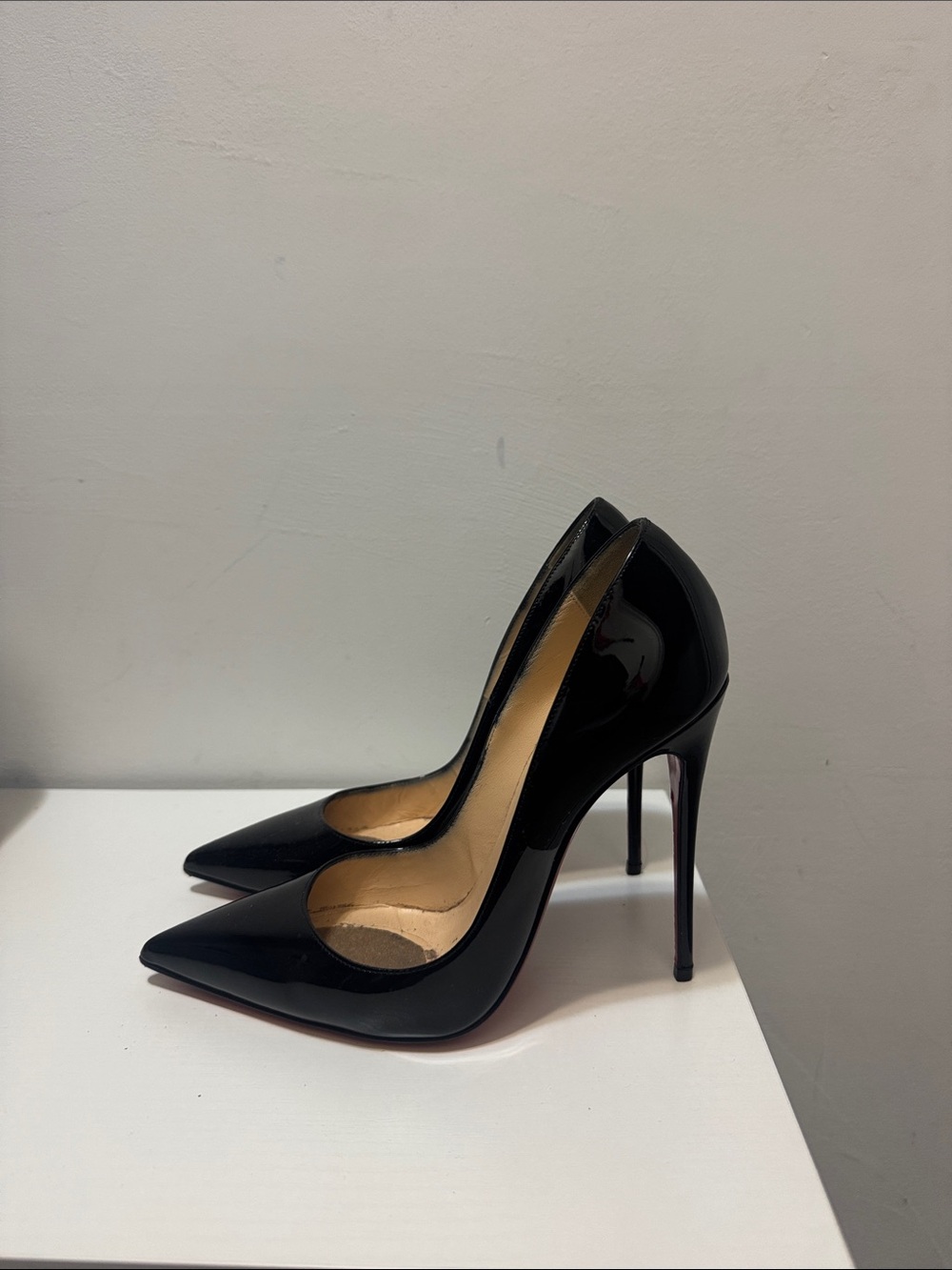 Christian Louboutin Black Patent Pointed Toe Red Soles "so kate" (AUTHENTIC) - Picture 2 of 3